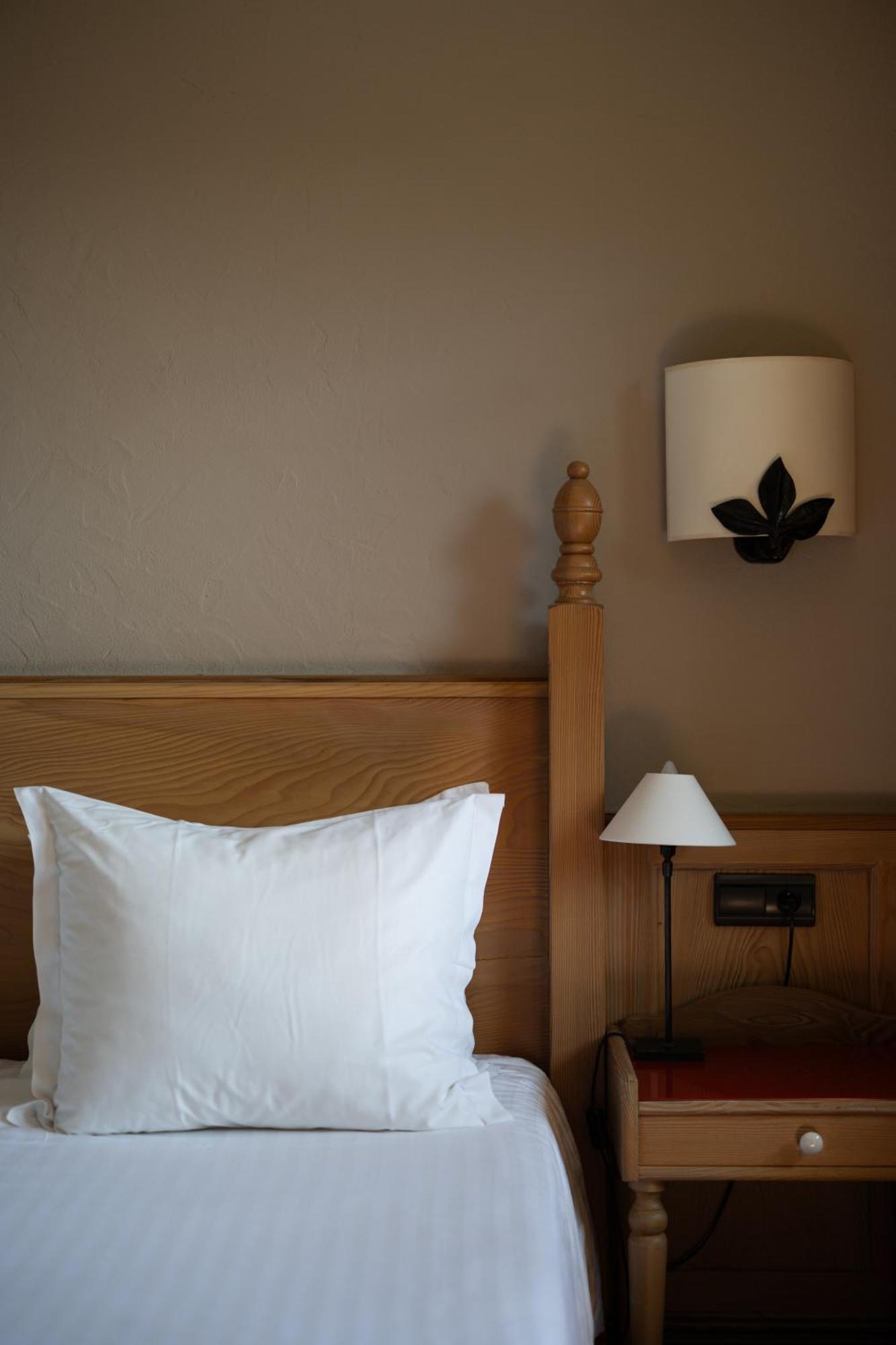 Hotel Arnold Itterswiller Ngoại thất bức ảnh